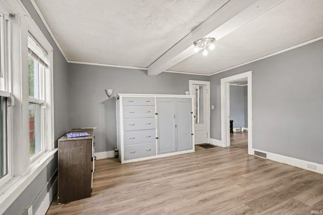 729 S 36Th Street, South Bend, IN 46615