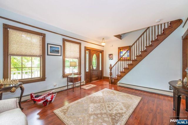 66 Hillside Avenue, Midland Park, NJ 07432