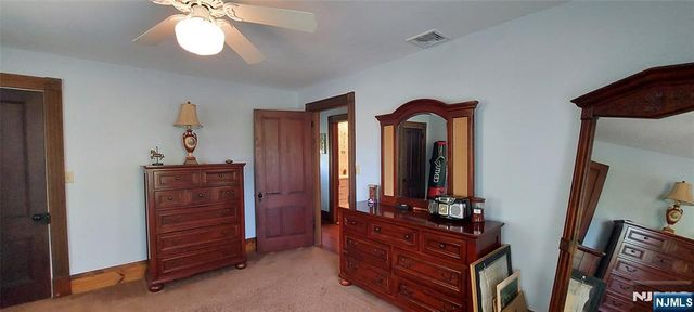 66 Hillside Avenue, Midland Park, NJ 07432