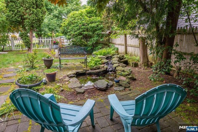66 Hillside Avenue, Midland Park, NJ 07432