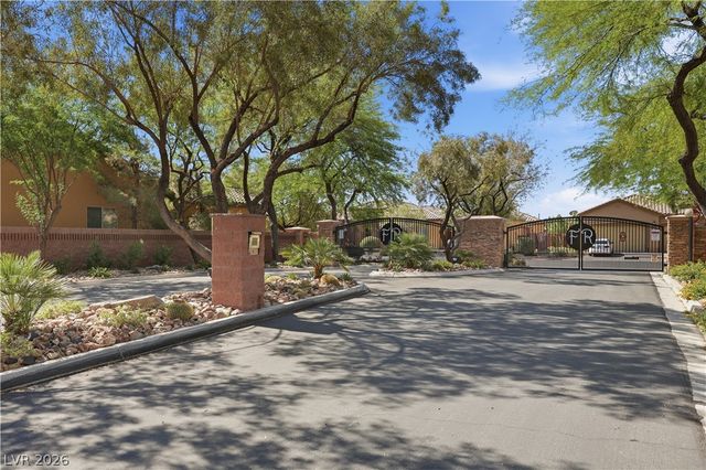 8484 Illusionary Magic Circle, Las Vegas, NV 89131