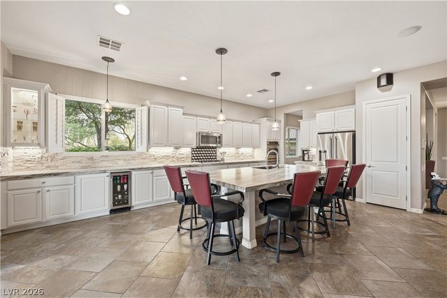 8484 Illusionary Magic Circle, Las Vegas, NV 89131