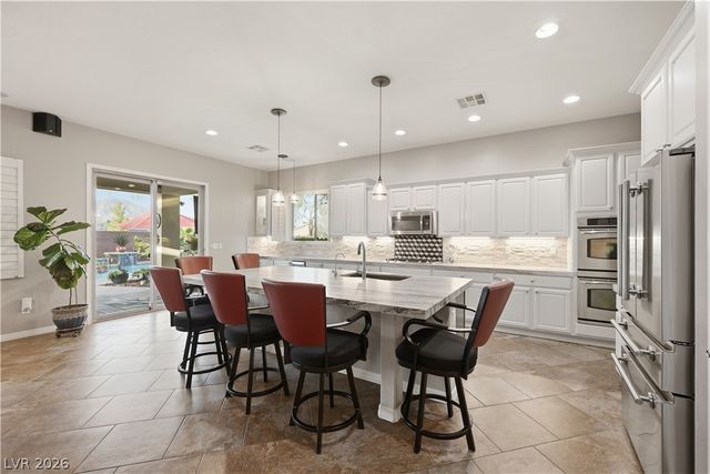 8484 Illusionary Magic Circle, Las Vegas, NV 89131