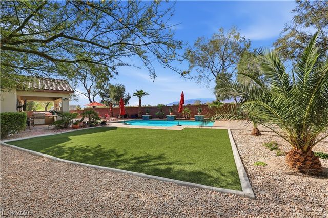 8484 Illusionary Magic Circle, Las Vegas, NV 89131