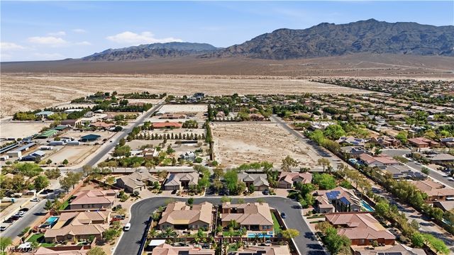 8484 Illusionary Magic Circle, Las Vegas, NV 89131