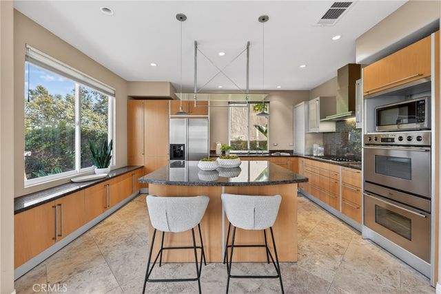 52 Dornoch Way, Coto De Caza, CA 92679