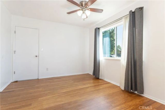19233 Napa, Northridge, CA 91324