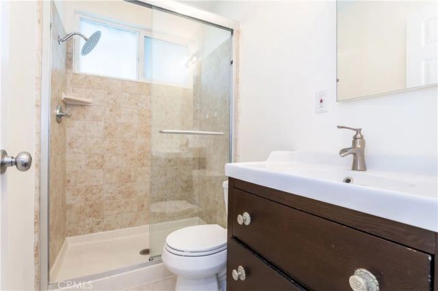 19233 Napa, Northridge, CA 91324