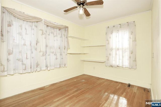 128 9th Avenue, Hawthorne, NJ 07506