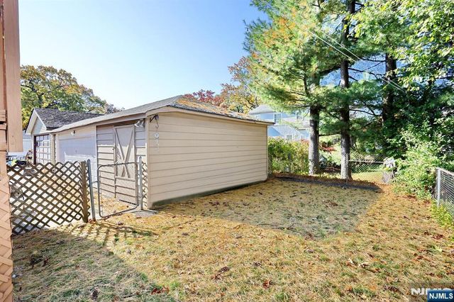 128 9th Avenue, Hawthorne, NJ 07506