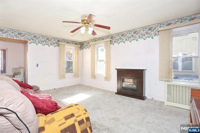 128 9th Avenue, Hawthorne, NJ 07506