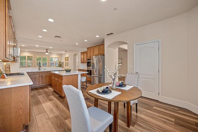 3530 Coyote Rd, West Sacramento, CA 95691