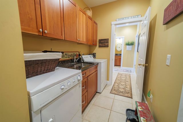 1 Lower Highlands Road, Dover, VT 05356