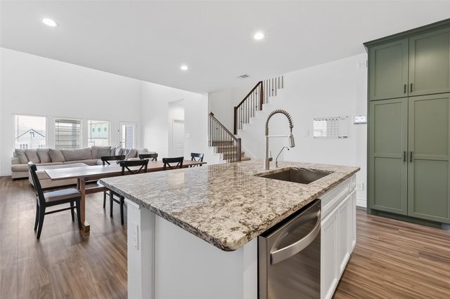 963 Youth Water Road, Montgomery, TX 77316