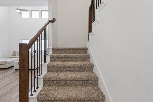 963 Youth Water Road, Montgomery, TX 77316