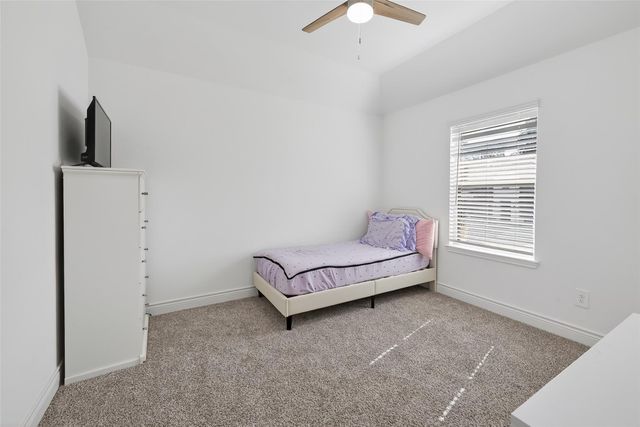 963 Youth Water Road, Montgomery, TX 77316