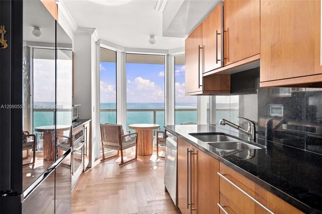 6365 Collins Avenue 1103, Miami Beach, FL 33141