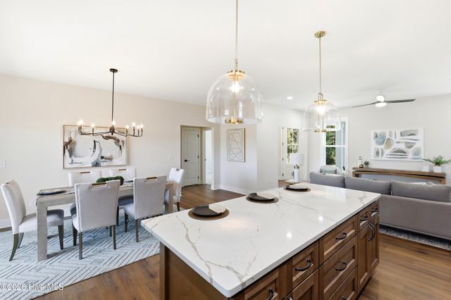 4892 Streamwood Circle, Shallotte, NC 28470