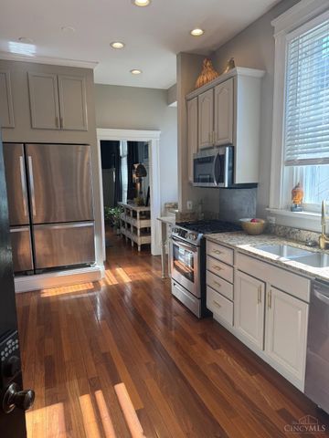 967 Marion Avenue, Cincinnati, OH 45229