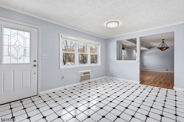 5 Ferndale Rd, Wayne Twp., NJ 07470