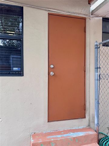 1375 NE 130th St, North Miami, FL 33161