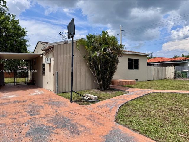1375 NE 130th St, North Miami, FL 33161