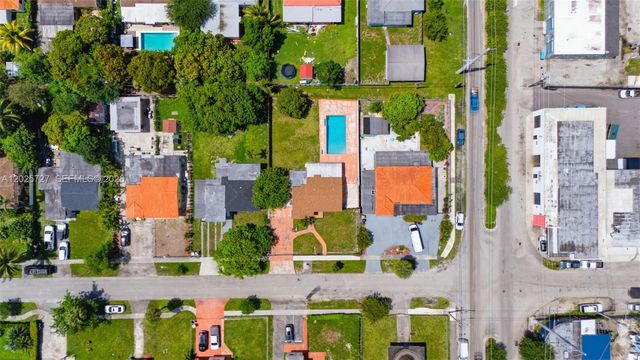 1375 NE 130th St, North Miami, FL 33161