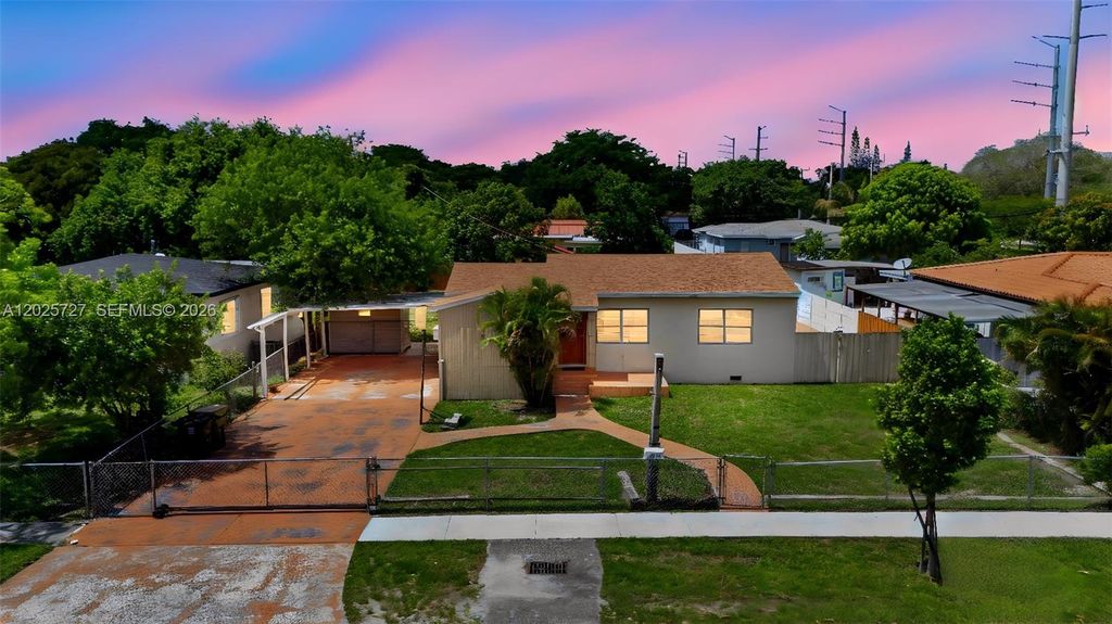 1375 NE 130th St, North Miami, FL 33161
