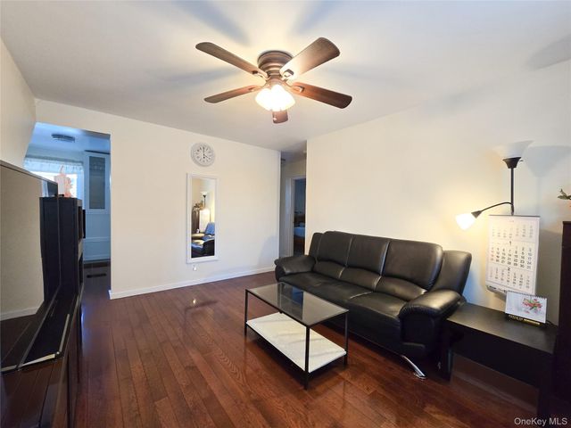 218-09 73 Avenue 1, Bayside, NY 11364