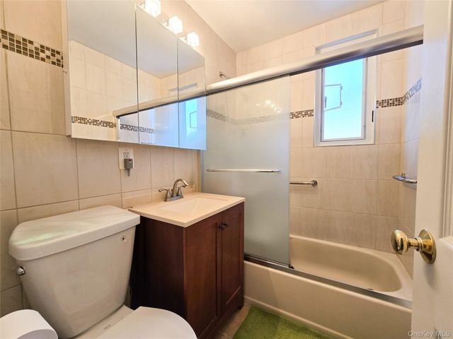 218-09 73 Avenue 1, Bayside, NY 11364