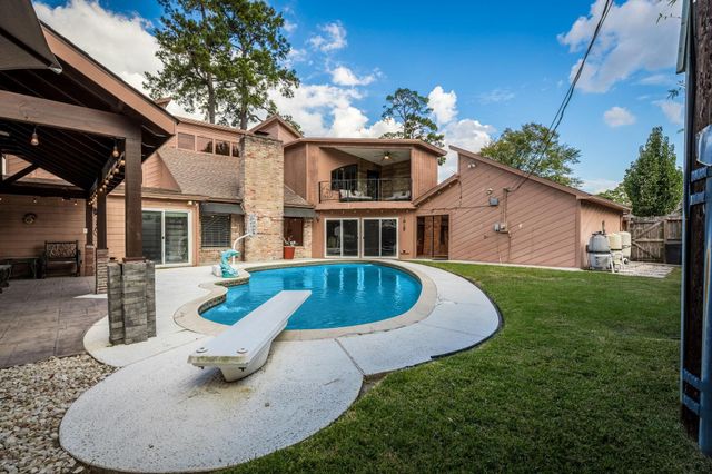 15703 Winding Moss Drive, Houston, TX 77068