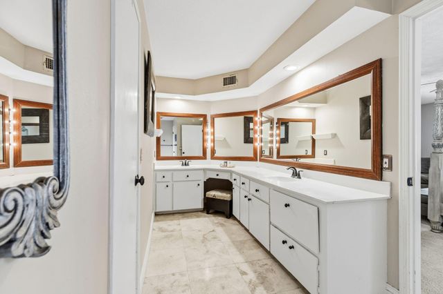 15703 Winding Moss Drive, Houston, TX 77068