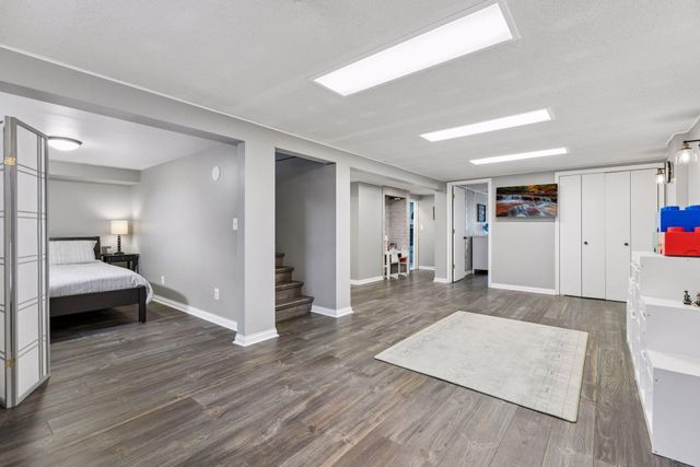 1963 Yorkshire Court, Saint Paul, MN 55116