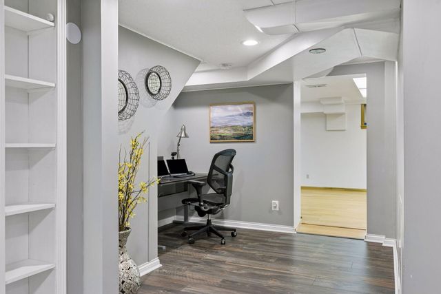 1963 Yorkshire Court, Saint Paul, MN 55116