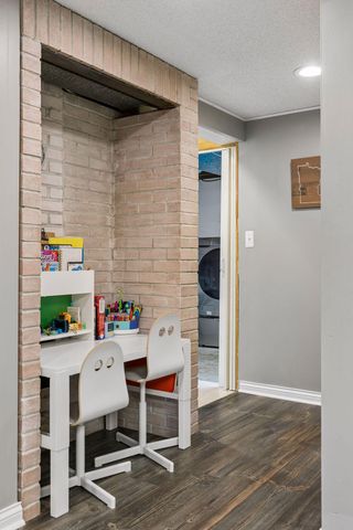 1963 Yorkshire Court, Saint Paul, MN 55116