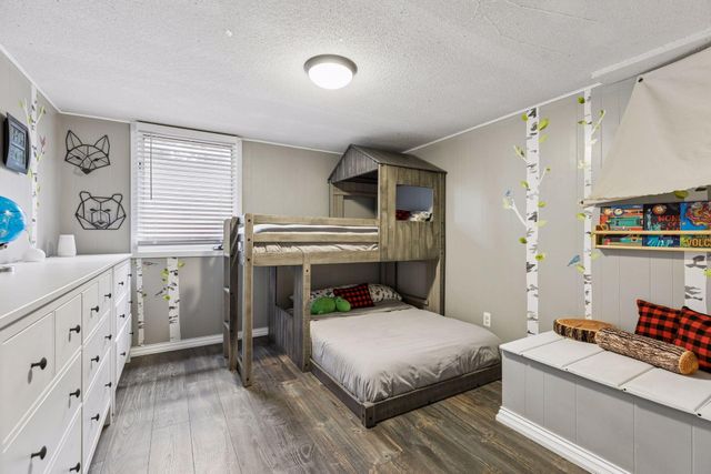 1963 Yorkshire Court, Saint Paul, MN 55116