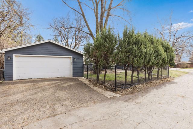 1963 Yorkshire Court, Saint Paul, MN 55116