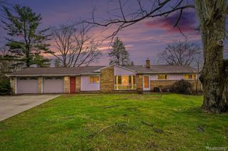 6341 Waldon Road, Independence Charter Township, MI 48346