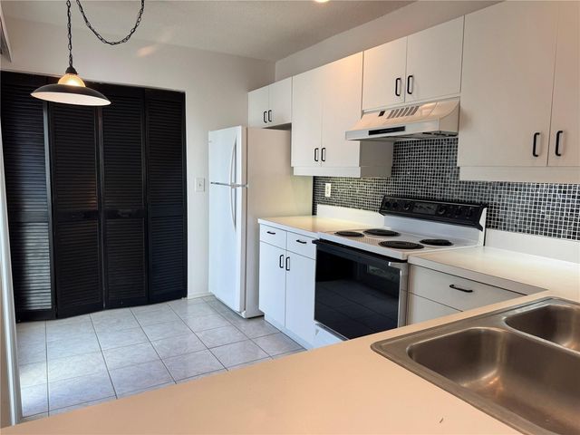 1288 SPOONBILL LANDINGS CIRCLE, Bradenton, FL 34209