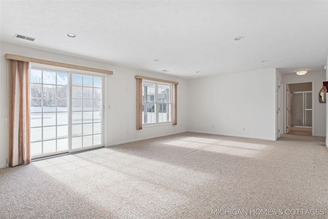 2735 Sandpiper Lane, Holland, MI 49424