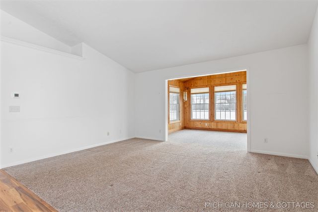 2735 Sandpiper Lane, Holland, MI 49424