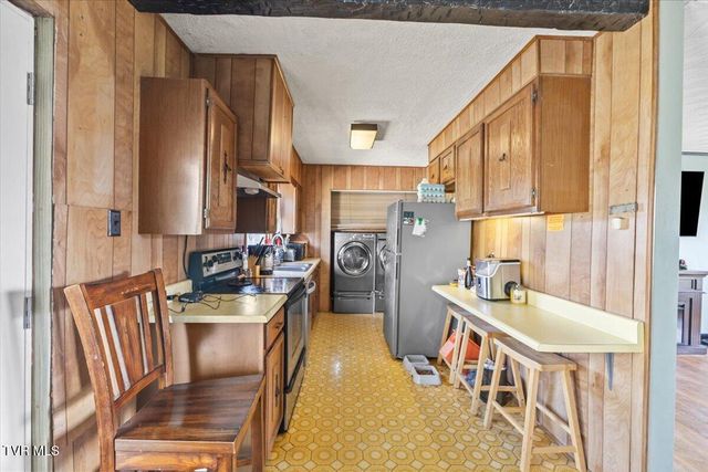 208 Lynfield Road, Bristol, TN 37620