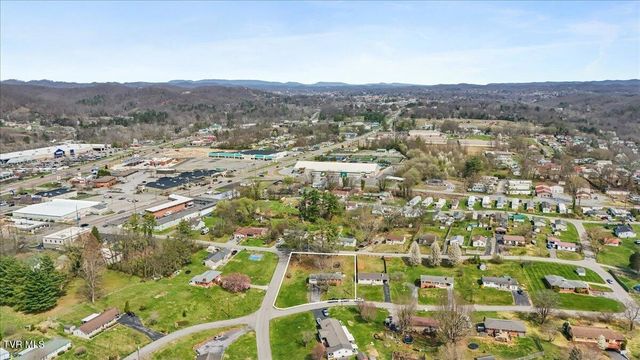 208 Lynfield Road, Bristol, TN 37620