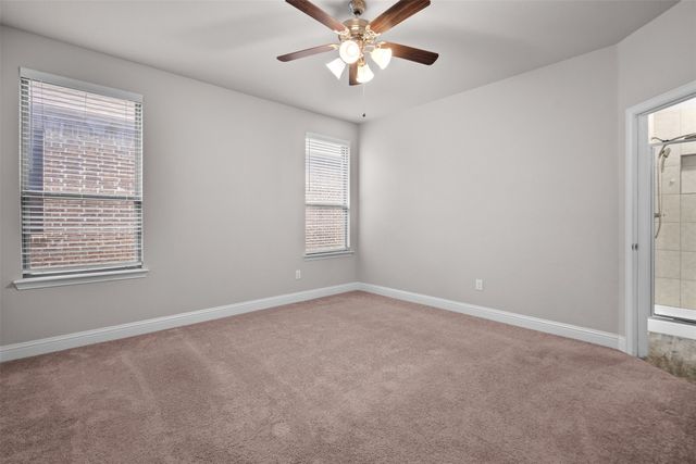 119 Happy Lane, Red Oak, TX 75154