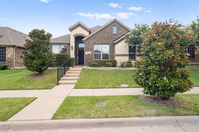 119 Happy Lane, Red Oak, TX 75154
