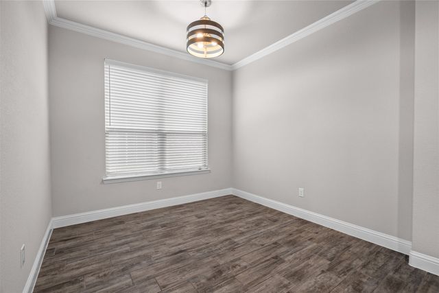 119 Happy Lane, Red Oak, TX 75154