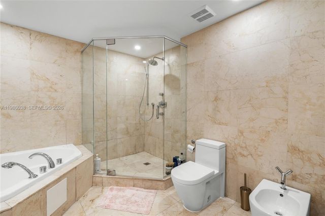 6000 Indian Creek Dr 5B, Miami Beach, FL 33140