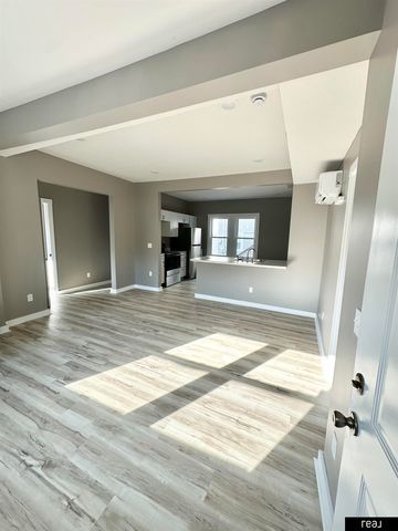 541 Mill Street, Council Bluffs, IA 51503