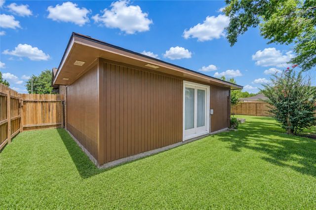 10526 Sageberry Drive, Houston, TX 77089
