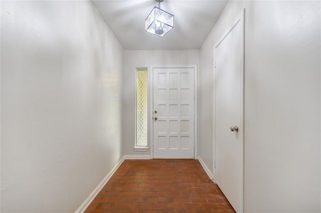 10526 Sageberry Drive, Houston, TX 77089